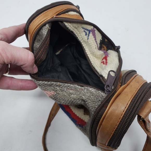 Vintage wool leather small crossbody duffle convertible zip bag - Picture 6 of 11